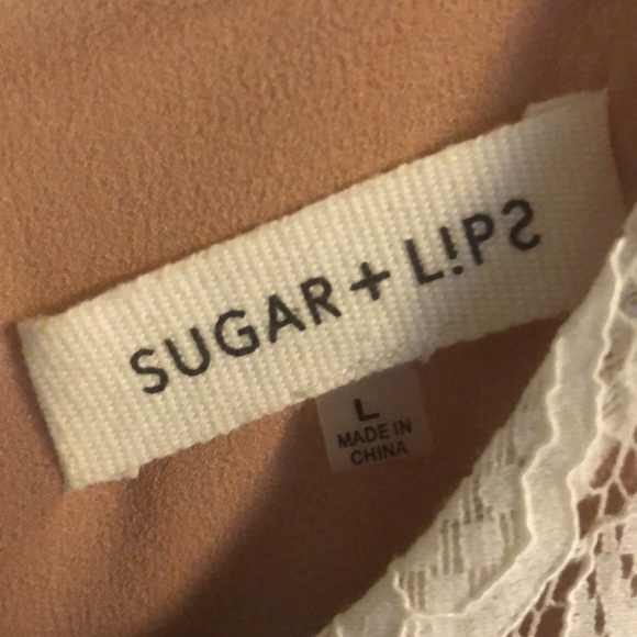 White and tan lace peplum dress - Picture 4 of 5